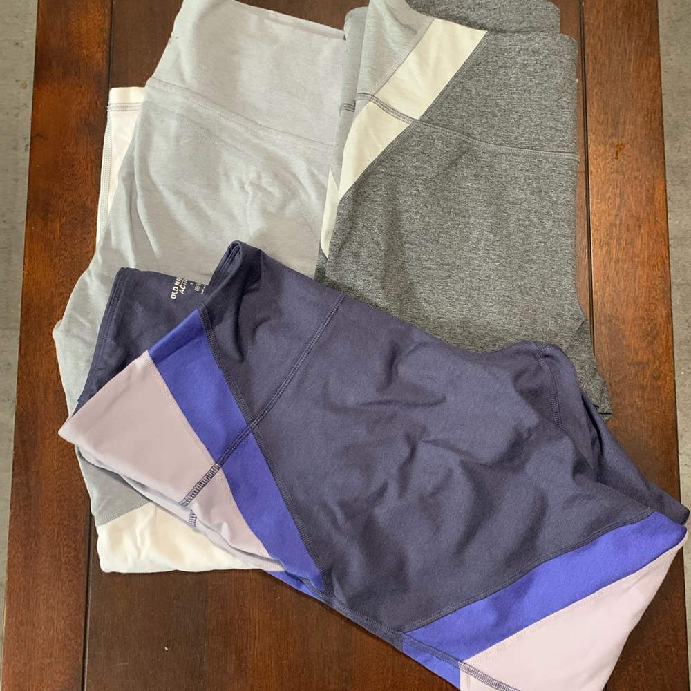 Old Navy Women's Colorblock Leggings - Gray, White, and Blue